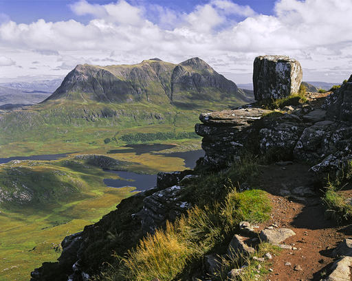 Обо всем - "Где я хочу провести лето" или 'Flowers of Scotland'.